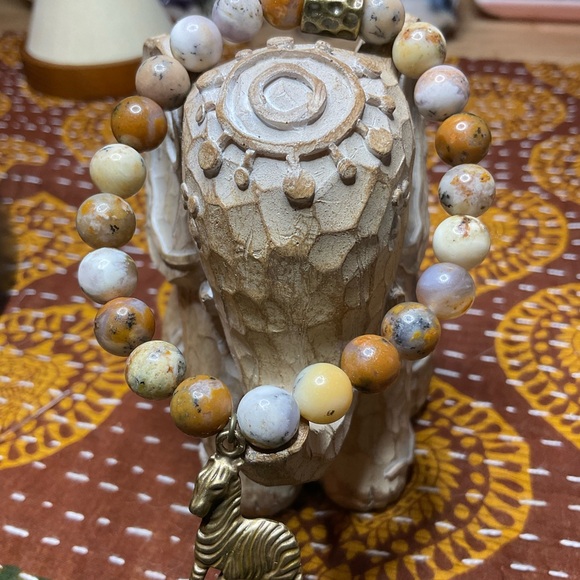 Dendritic Sage Chalcedony (8mm) with Antique Bronze Accent and Zebra Cha… - Picture 4 of 7